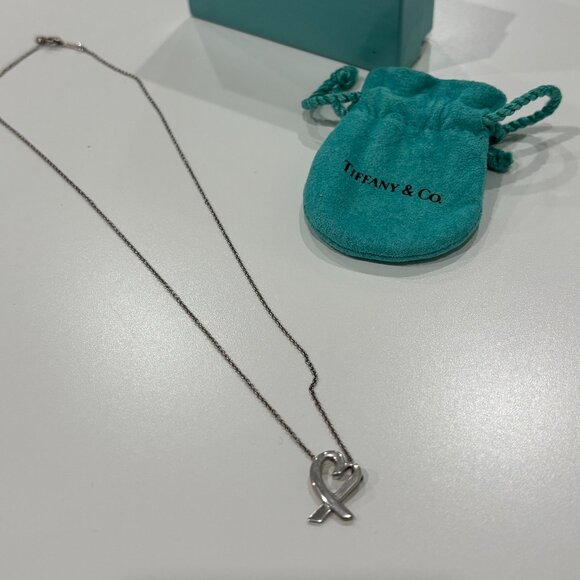 Vintage Tiffany & Co Loving Heart Silver Necklace - Picture 2 of 3